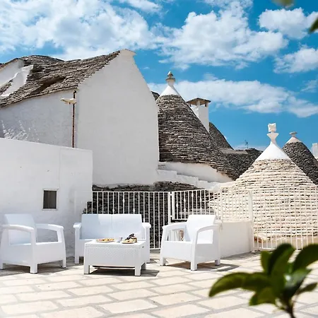 Sleeps 4 With Pool And Wifi Vila